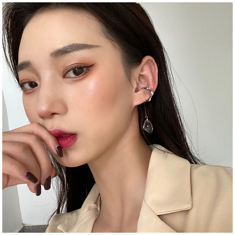 Vintage Crystal Tassel Ear Clip – Korean Style No-Piercing Alloy Earrings for Women