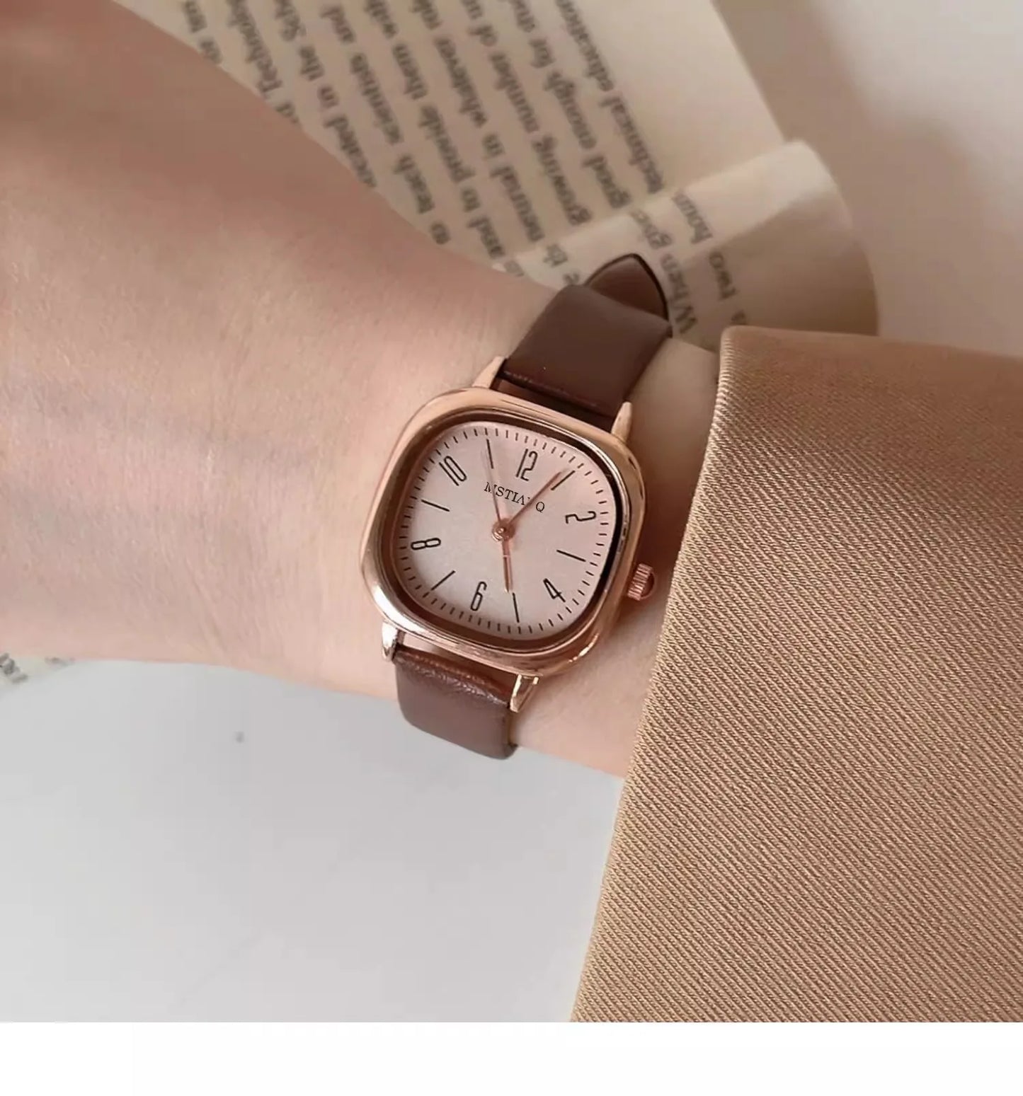 Casual Wrist Watches Retro Square Quartz Digital Mini Dial Leather Strap Fashionable Clock Waterproof Wristwatch for Women