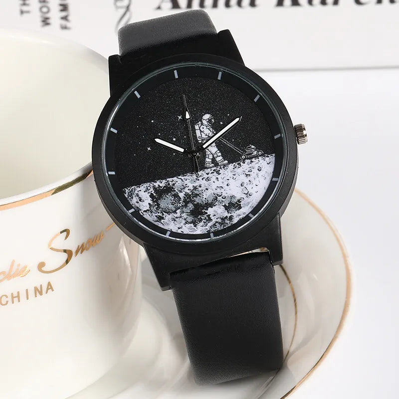 Minimalist Unisex Watch for Men Women Couple Simple Style Unique Dial Quartz Wristwatch Male Female Unique Pointer Wrist Clock