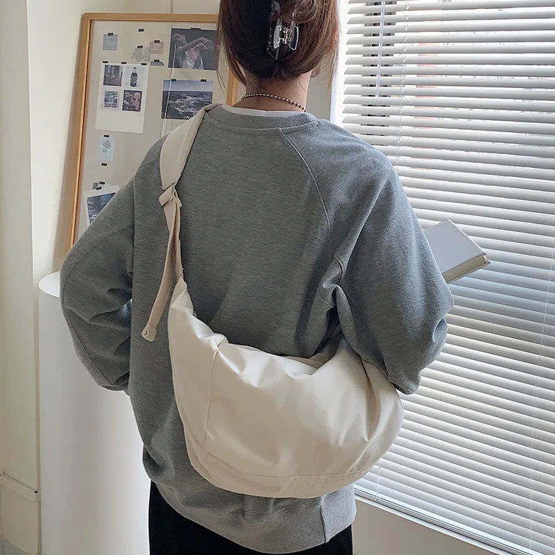 New Fashion Summer Large Capacity Casual Women Shoulder Bag Korean Style Hobos Bag Youth Crossbody Shoulder Bag
