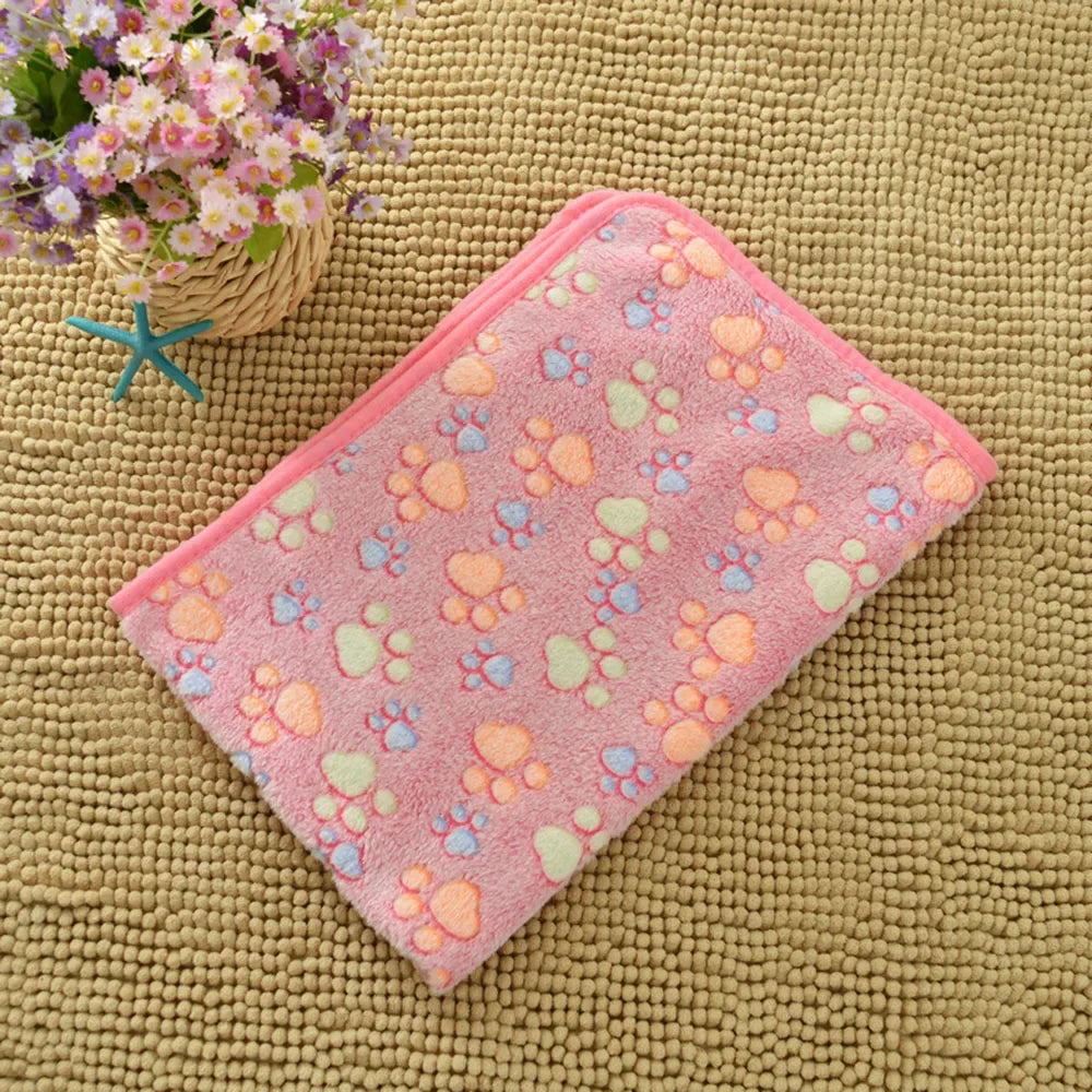 Cozy Fleece Pet Blanket - Soft Sleeping Mat for Dogs & Cats