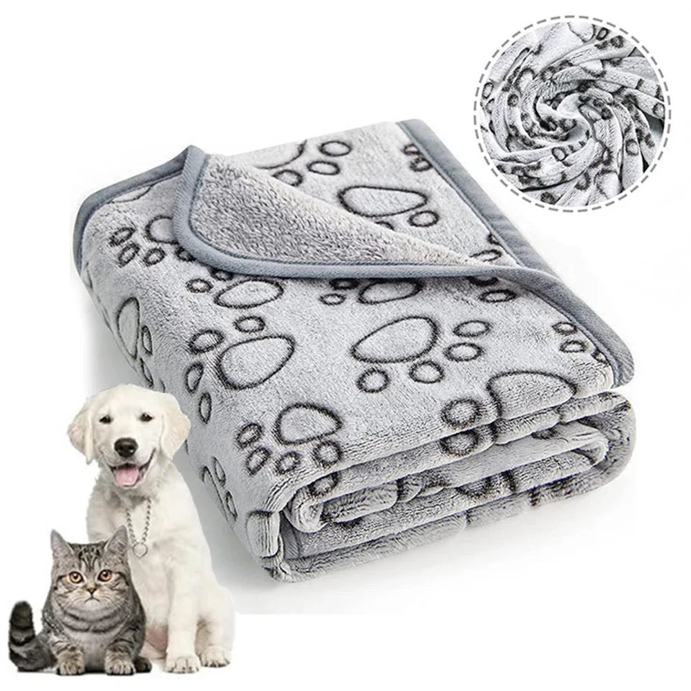 Cozy Fleece Pet Blanket - Soft Sleeping Mat for Dogs & Cats