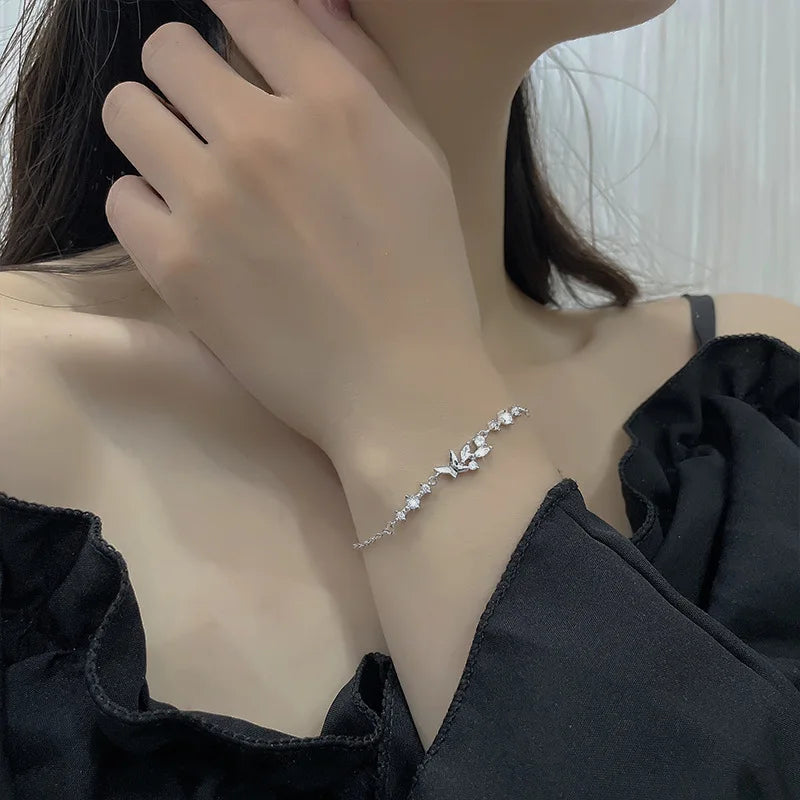 VENTFILLE 925 Silver Diamond-Studded Butterfly Bracelet Women's Fashion Temperament Flower Adjustable Bracelet
