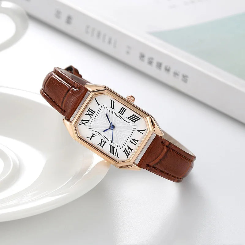Retro Watches Classic Casual Quartz Dial Leather Strap Band Rectangle Clock Fashionable Wrist Watches for Women