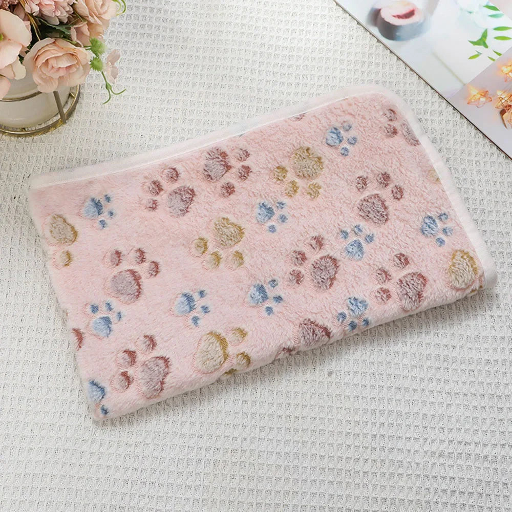 Cozy Fleece Pet Blanket - Soft Sleeping Mat for Dogs & Cats