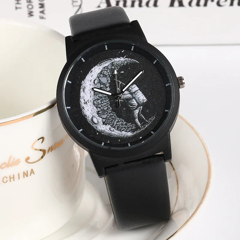 Minimalist Unisex Watch for Men Women Couple Simple Style Unique Dial Quartz Wristwatch Male Female Unique Pointer Wrist Clock