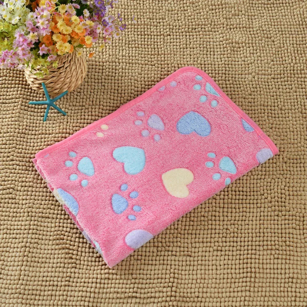 Cozy Fleece Pet Blanket - Soft Sleeping Mat for Dogs & Cats