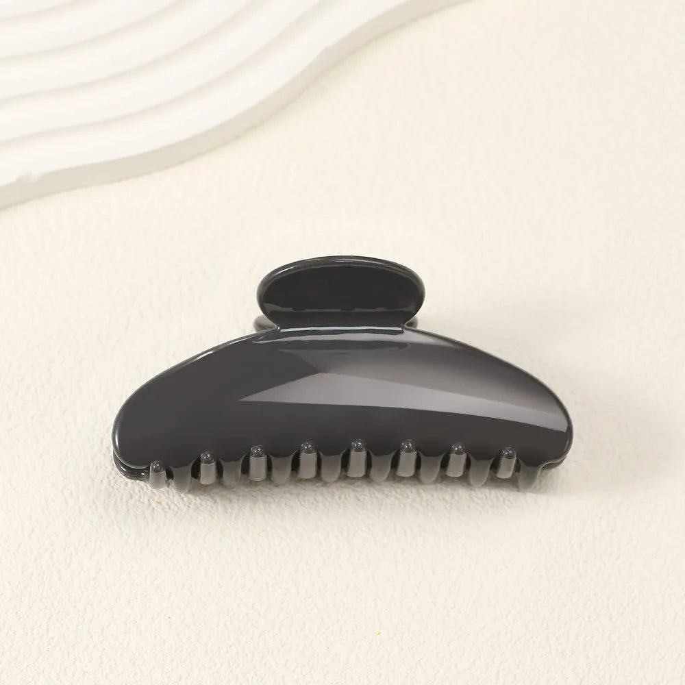 11CM Large Hair Claw Clip – Simple Plastic Crab Clamp for Women & Girls
