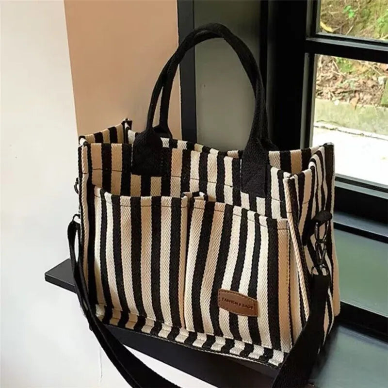 Cool Street Handbag, Large Capacity Women's Shoulder Bag, trendy