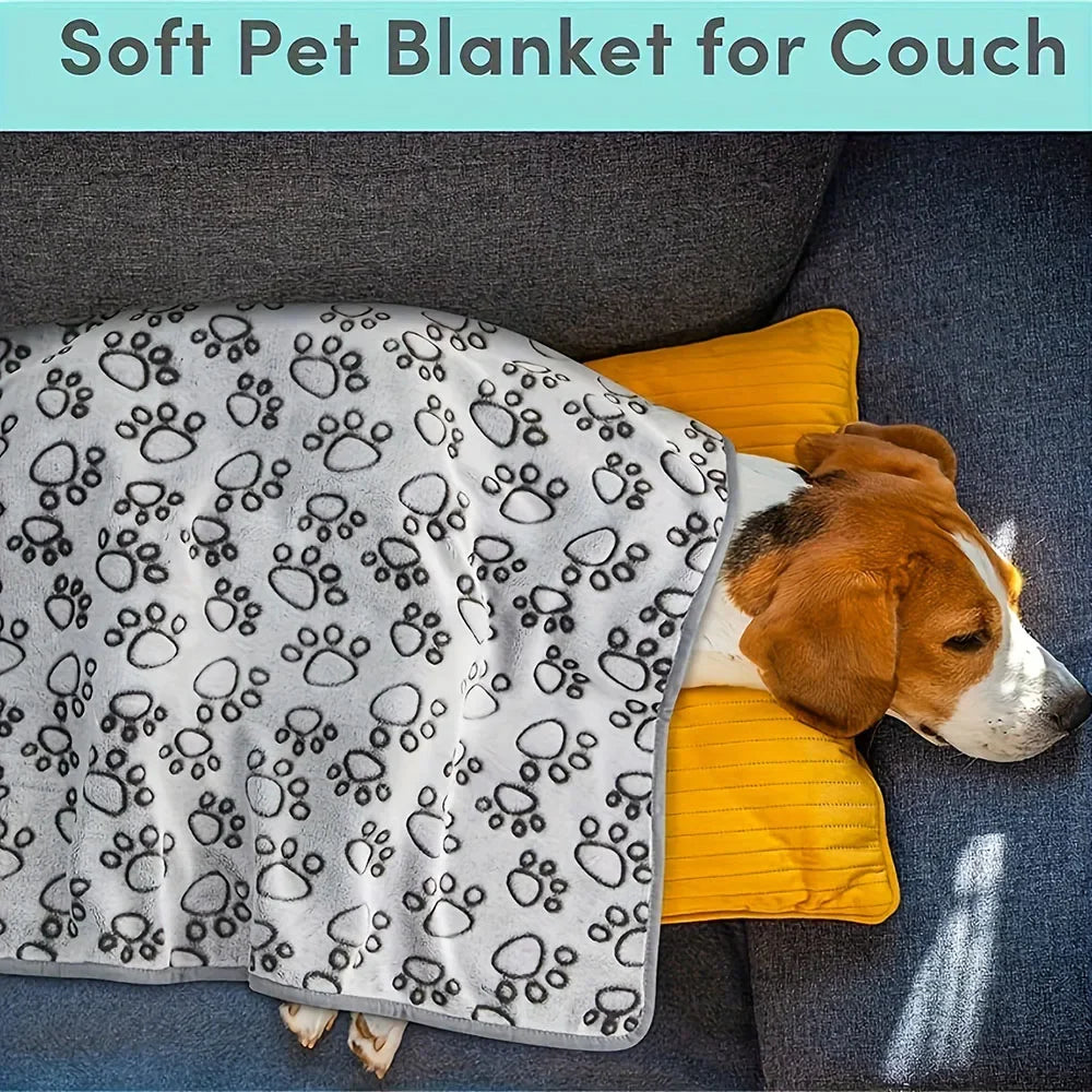 Cozy Fleece Pet Blanket - Soft Sleeping Mat for Dogs & Cats