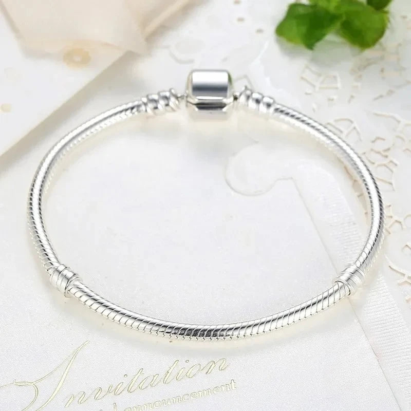 Handmade Original Fine Jewelry Charm Bracelet Soft Smooth Snake Bone Bracelets for Women
