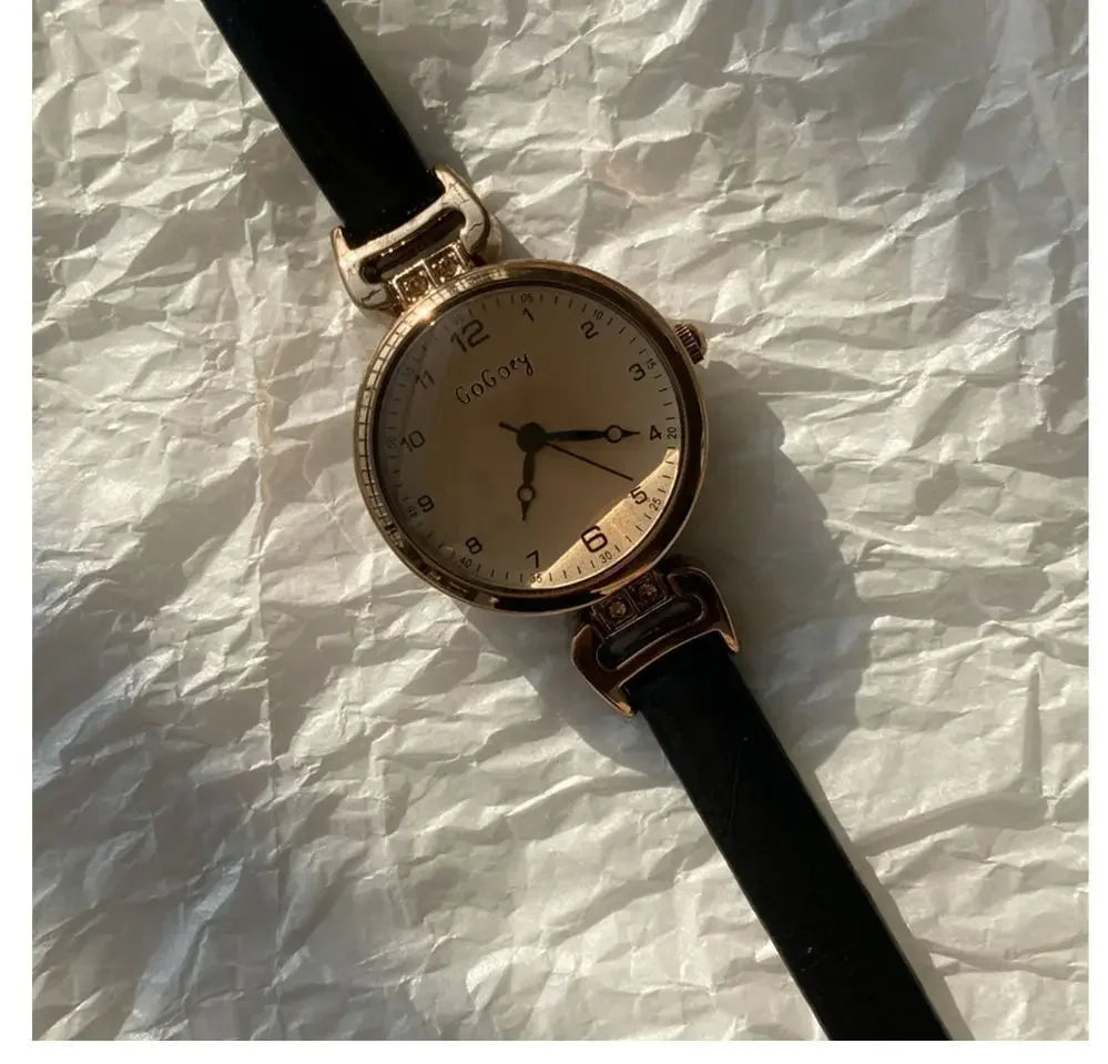 Retro High-end Round Dial Quartz Watches for Women PU Leather Strap Wristwatches Fashion Simple Temperament Girls Watch Gifts