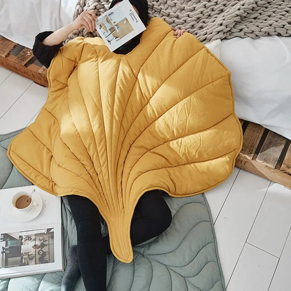 Leaf-Shaped Cooling Mat for Dogs & Cats - Breathable, Washable Summer Bed