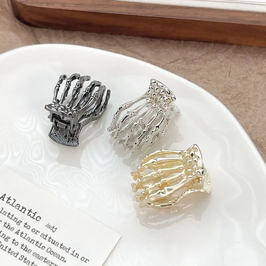 Small Size Metals Skeleton Hand Hair Claws Hair Clips Women Girls Halloween Gothic Punk Party Ponytail Hairpin Hair Accessories