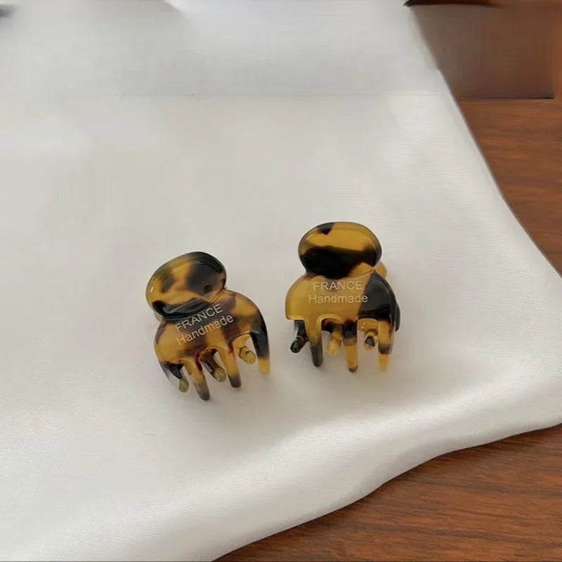 Mini 2cm Acetate Hair Claw Side Pins – Cute Hairpin Set for Girls & Women (2Pcs)