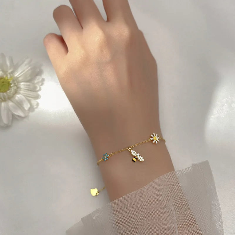 VENTFILLE 925 Silver Diamond-Studded Butterfly Bracelet Women's Fashion Temperament Flower Adjustable Bracelet