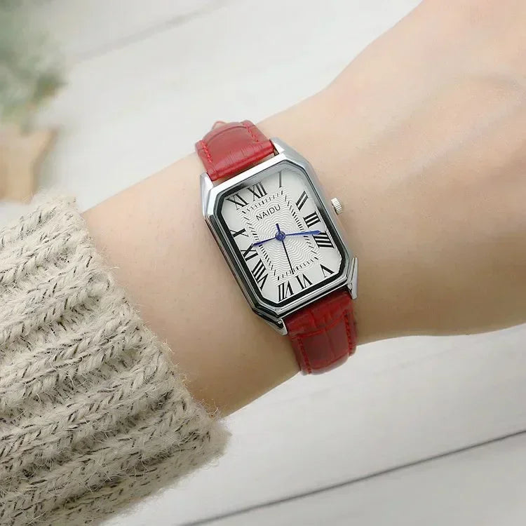 Retro Watches Classic Casual Quartz Dial Leather Strap Band Rectangle Clock Fashionable Wrist Watches for Women Wrist Watch