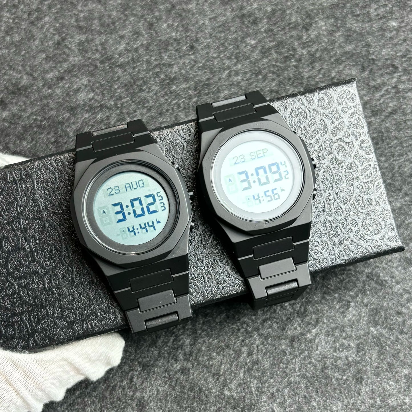 Muslim Digital Watch Polycarbonate Waterproof Watch Qibla Direction Display Hajj Time Reminder Luxury Fashion Men's Watch