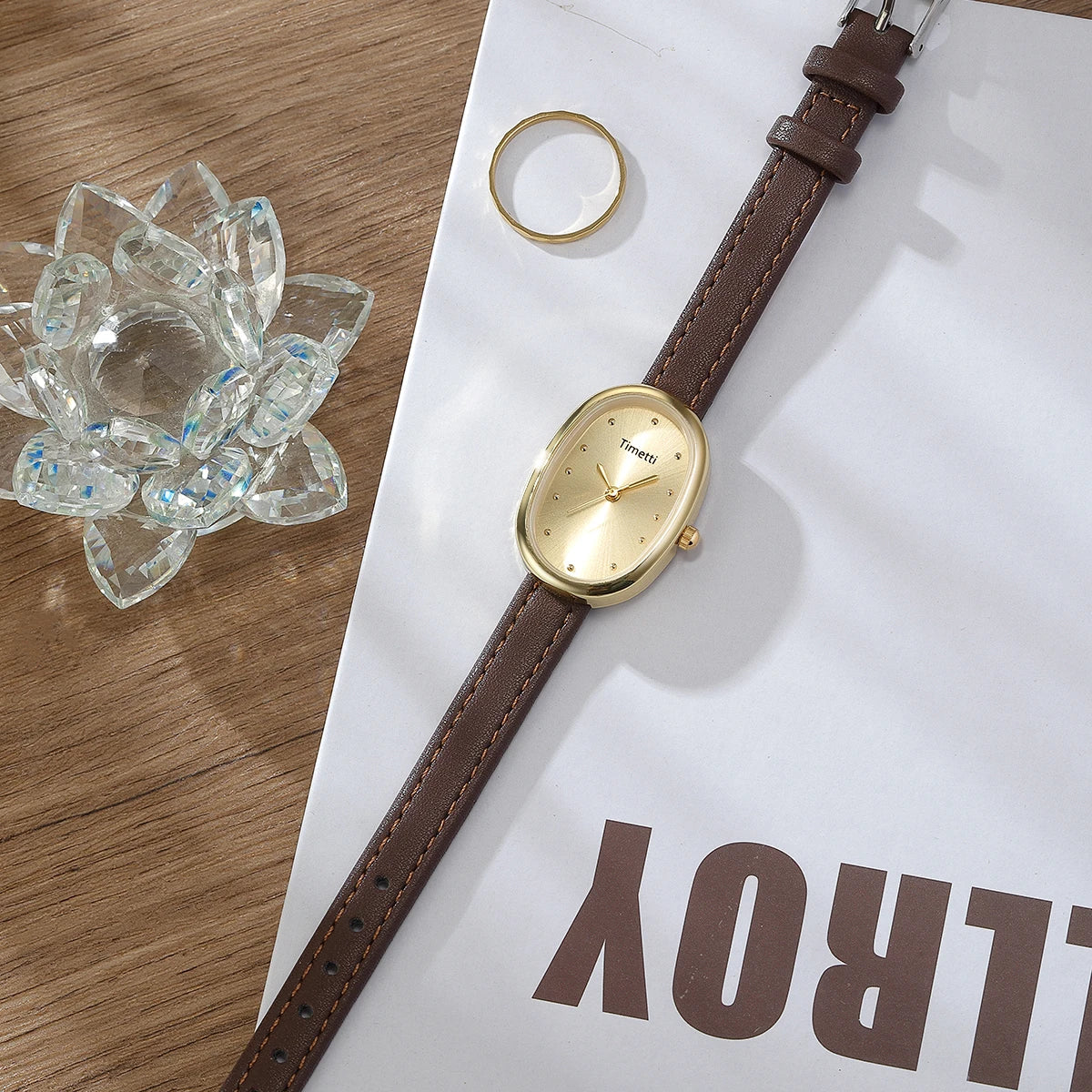 1 Piece of Women's Literary Belt Casual Retro Small Square Quartz Watch Suitable for Daily Wear