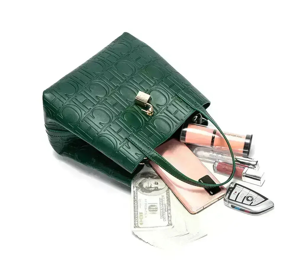 CH Large Capacity Handbag Luxury Brand Temperament Letter Print with Lock Design 2025 Trendy Women's Crossbody Bag
