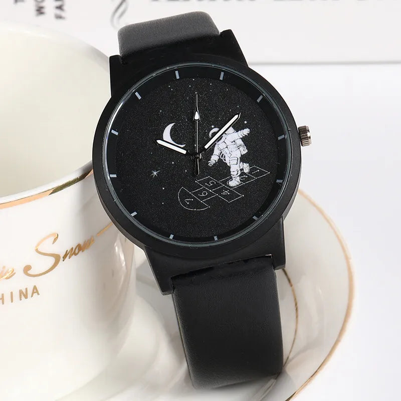 Minimalist Unisex Watch for Men Women Couple Simple Style Unique Dial Quartz Wristwatch Male Female Unique Pointer Wrist Clock
