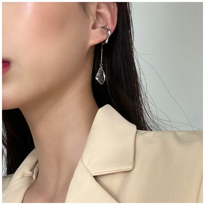 Vintage Crystal Tassel Ear Clip – Korean Style No-Piercing Alloy Earrings for Women