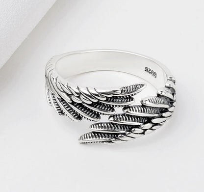 Love Couple Angel Wings Silver Ring – Romantic Jewelry for Women