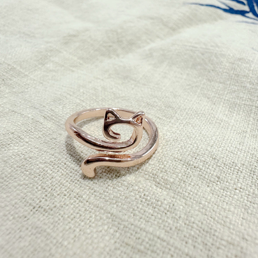 Adjustable Cat Knitted Ring – Cute Animal Jewelry for Women