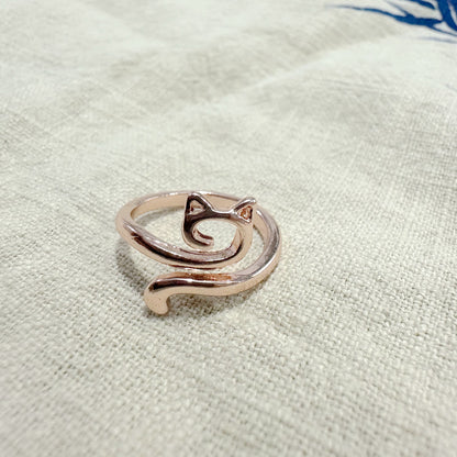 Adjustable Cat Knitted Ring – Cute Animal Jewelry for Women