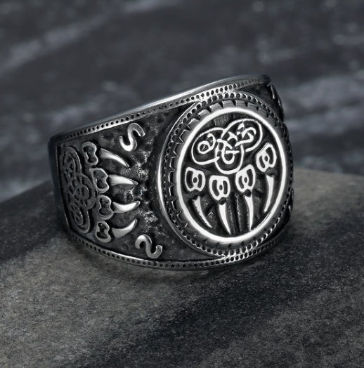 Stainless Steel Bear Paw Veles Ring – Viking Handcrafted Jewelry