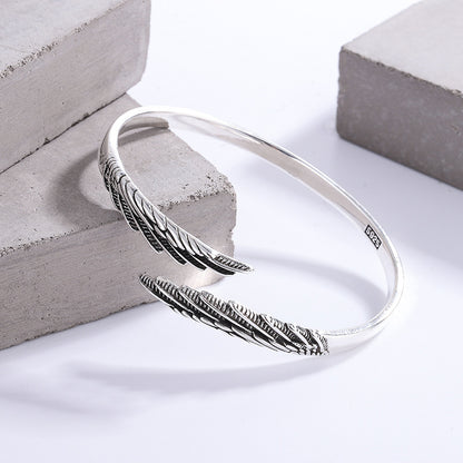 Love Couple Angel Wings Silver Ring – Romantic Jewelry for Women