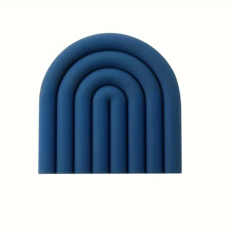 Cloud-Shaped Silicone Coasters – Multi-Color Heat-Resistant Non-Slip Kitchen Trivets & Table Mats