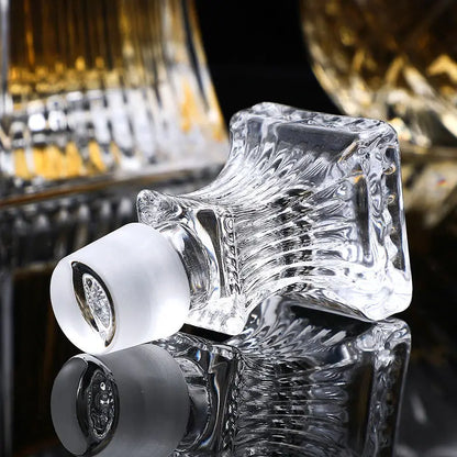 Square Crystal Whiskey Decanter – 500-850ml Glass Liquor Bottle