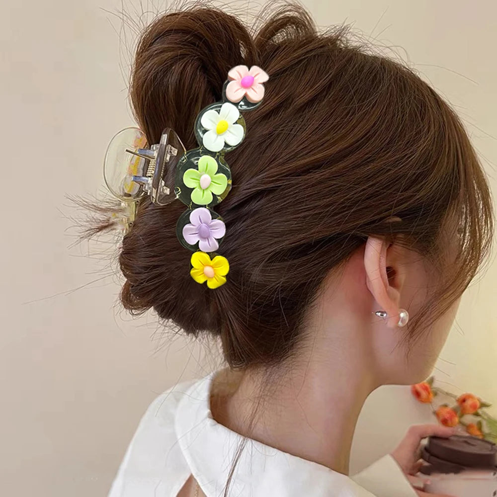 Sweet Flower Hair Claw Clip – Cute Ponytail Hairpin for Women