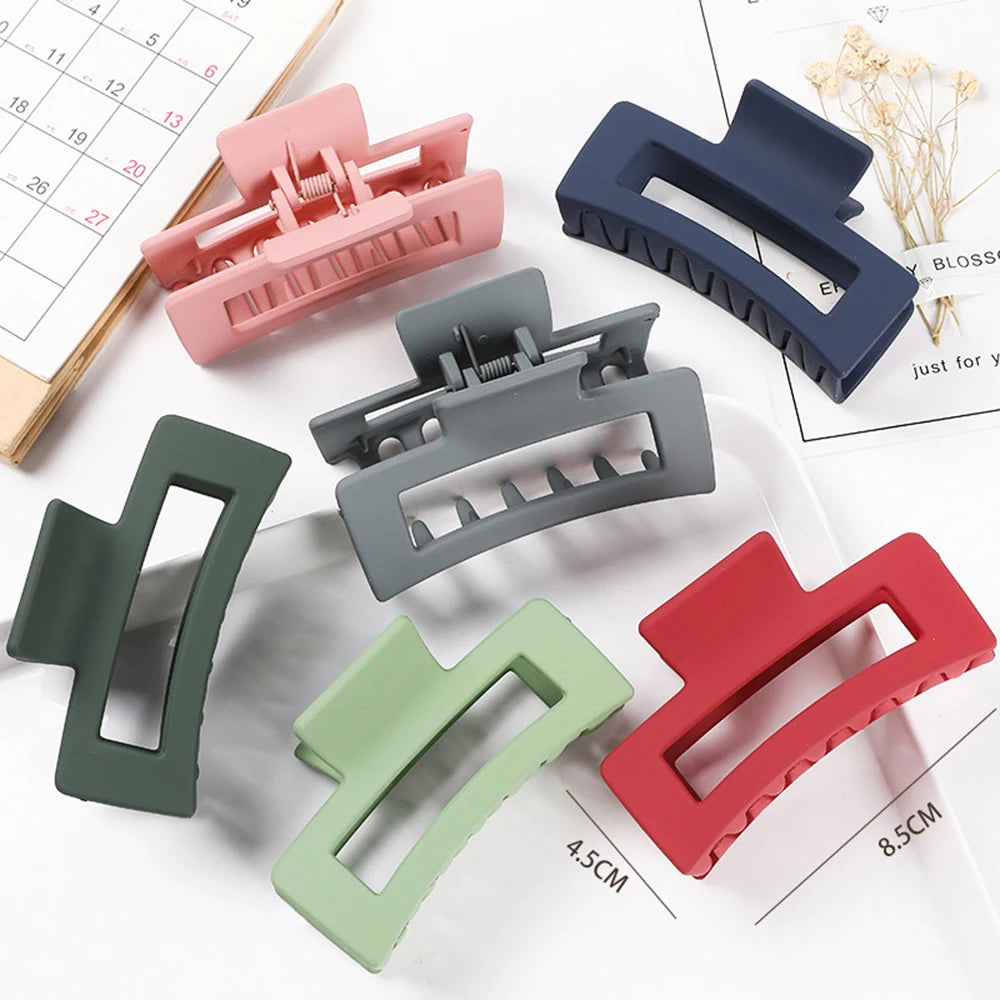 Korean Large Plastic Hair Claw Clip – Fashion Crab Barrette for Women & Girls