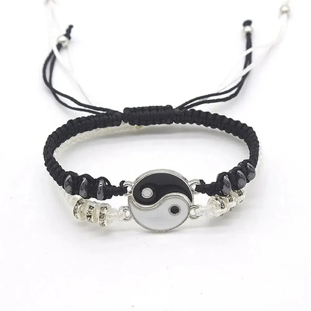 Couple Tai Chi Flip Bracelet Set – Black & White Adjustable Charm Bracelets (2 PCS)