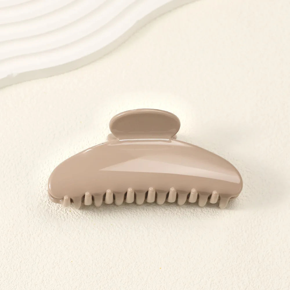 11CM Large Hair Claw Clip – Simple Plastic Crab Clamp for Women & Girls