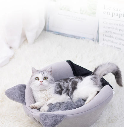 Winter Cozy Cave Bed - Deep Sleep Pet Nest for Cats and Small Dogs - BeeTrendyShop.COM