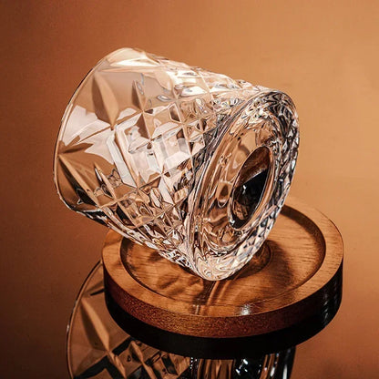 Spinning Whiskey Tumbler Glass – Rotating Crystal Brandy Cup