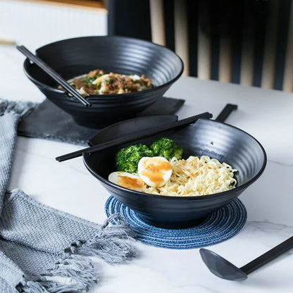 Japanese Noodle Bowl with Spoon Set – Retro Dinnerware for Ramen, Rice & Soup