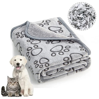 Cozy Fleece Pet Blanket - Soft Sleeping Mat for Dogs & Cats - BeeTrendyShop.COM