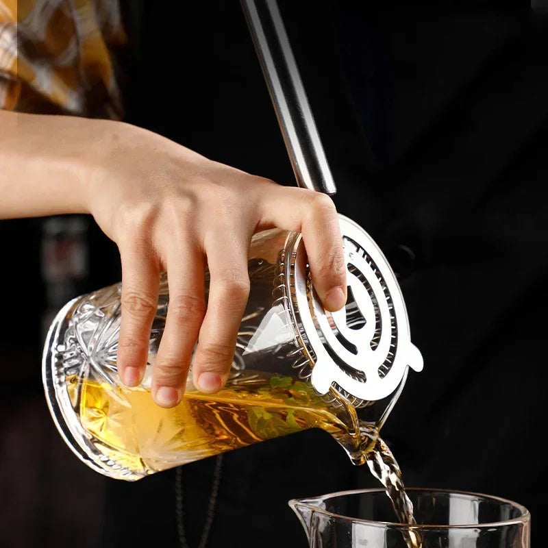 700ml Professional Cocktail Shaker – Bartender Whiskey Mixing Cup & Bar Tool