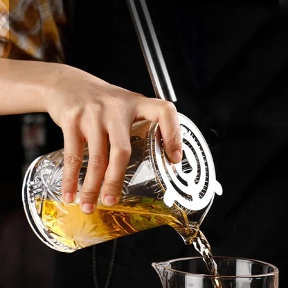 700ml Professional Cocktail Shaker – Bartender Whiskey Mixing Cup & Bar Tool