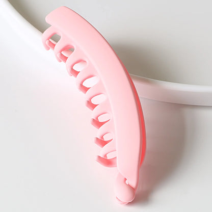 Banana Fish-Shaped Hair Clip – Solid Color Ponytail Barrette for Women