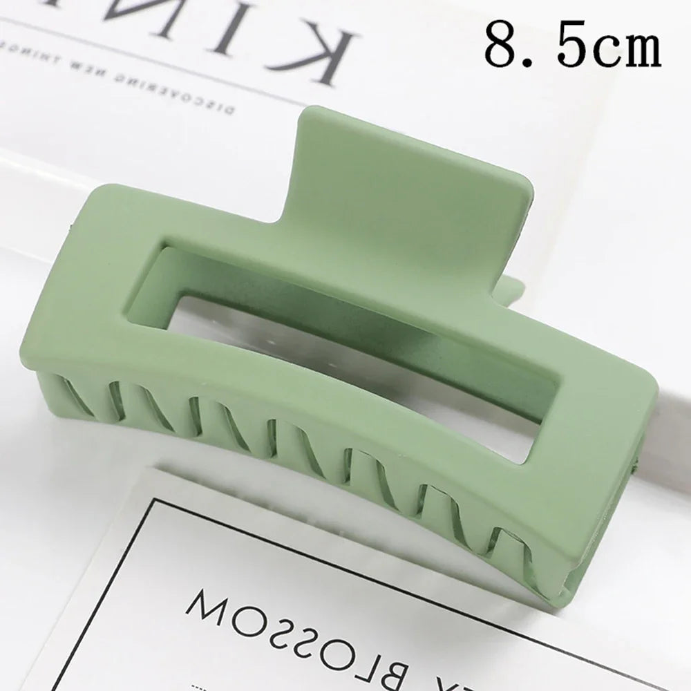 Korean Large Plastic Hair Claw Clip – Fashion Crab Barrette for Women & Girls