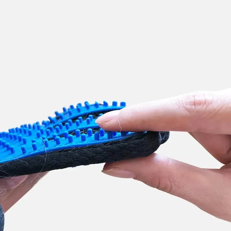 Pet Grooming Glove – Cat & Dog Hair Remover Brush