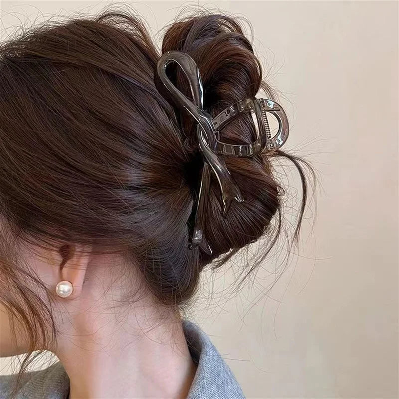 13cm Acrylic Ribbon Bow Hair Claw Clip – Glossy Shark Ponytail Barrette for Women