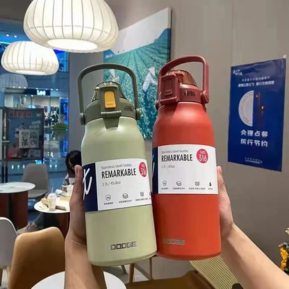 Large Capacity Stainless Steel Tumbler with Straw – Hot & Cold Vacuum Flask