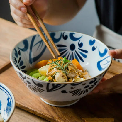 7.5-Inch Japanese Hat-Style Retro Ceramic Ramen Bowl – Fruit, Vegetable & Salad Noodle Holder