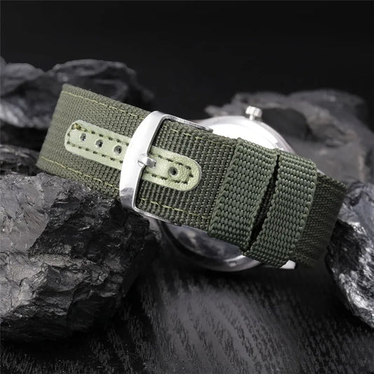 1pc / lot Cheap Watches For Men Fashion Nylon Band Military Army Sports Date Quartz Watch Erkek Barato Saat Reloj Hombre Black